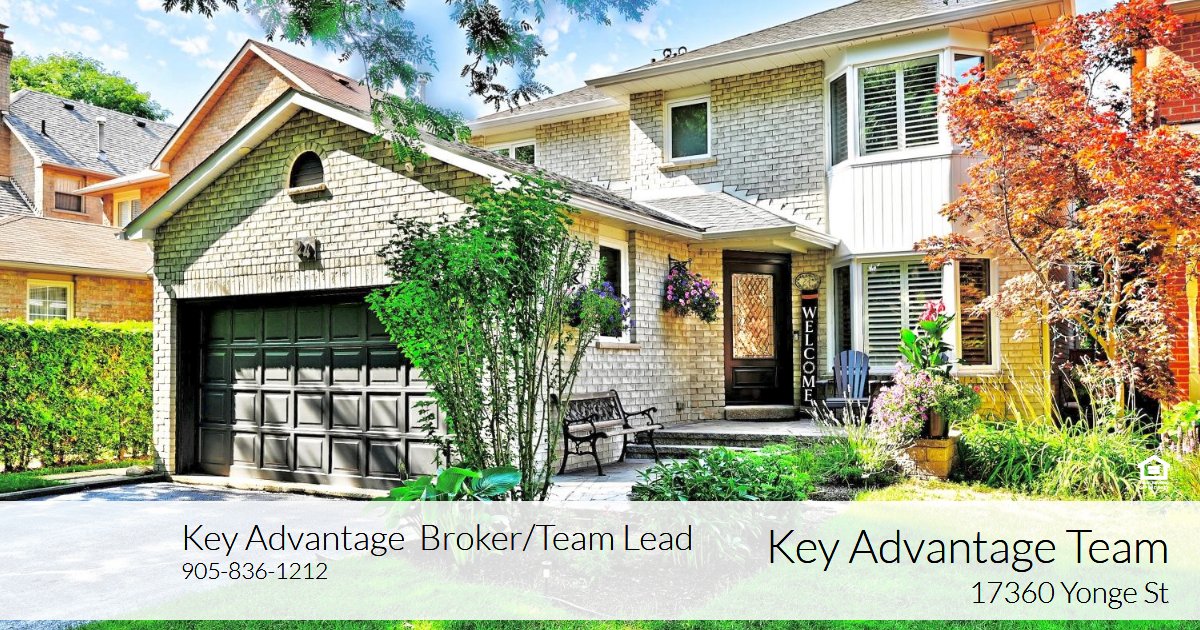 24 Murdock Ave, Aurora, ON L4G 5E5